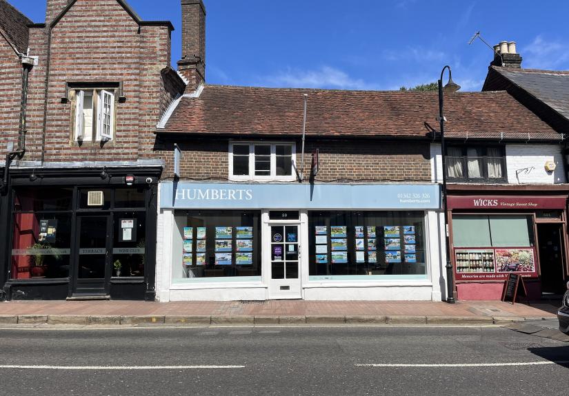 59 High Street, East Grinstead RH19 3DD Graves Jenkins